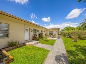 1845 Dixieanna St, Hollywood FL 33020