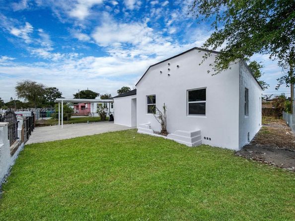 741 NW 77th Ter, Miami FL 33150