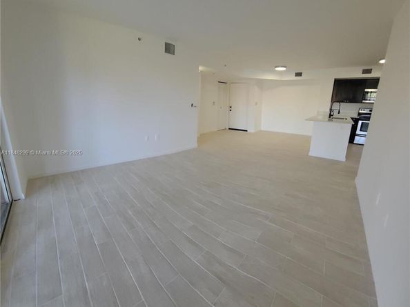 2021 Renaissance Blvd 104, Miramar FL 33025
