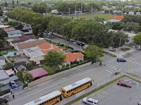 1900 SW 21st Ave, Miami FL 33145
