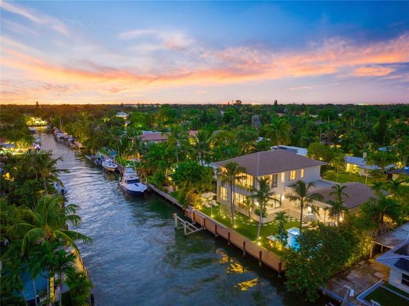 1200 NE 87th St, Miami FL 33138