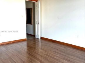 2500 NE 135th St B506, North Miami FL 33181