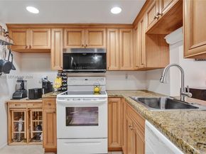 1160 N Federal Hwy 815, Fort Lauderdale FL 33304