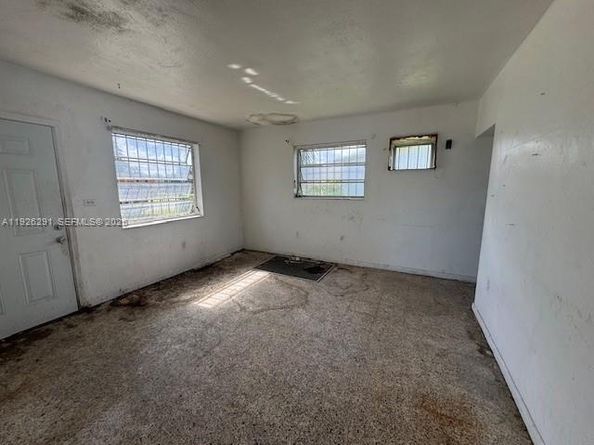 10835 SW 221 St, Goulds FL 33170