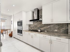 2042 Fisher Island Dr 2042, Miami Beach FL 33109