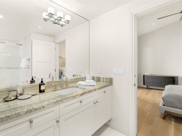 2042 Fisher Island Dr 2042, Miami Beach FL 33109