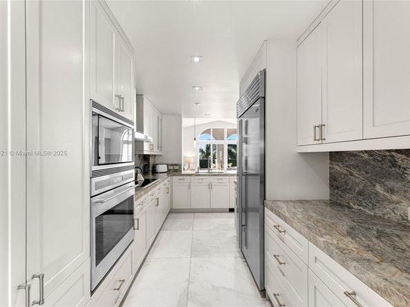 2042 Fisher Island Dr 2042, Miami Beach FL 33109
