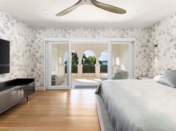 2042 Fisher Island Dr 2042, Miami Beach FL 33109