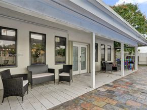 5380 SW 8th Ct, Plantation FL 33317