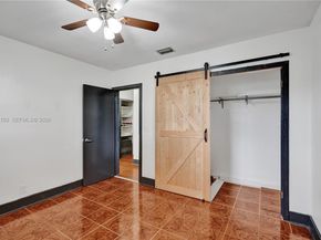 5380 SW 8th Ct, Plantation FL 33317