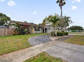 5380 SW 8th Ct, Plantation FL 33317