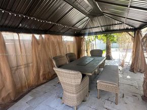 5380 SW 8th Ct, Plantation FL 33317