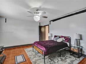 5380 SW 8th Ct, Plantation FL 33317