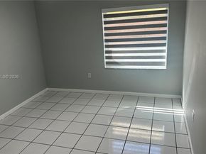 14052 SW 52nd Ter, Miami FL 33175