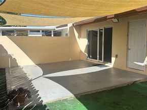 14052 SW 52nd Ter, Miami FL 33175