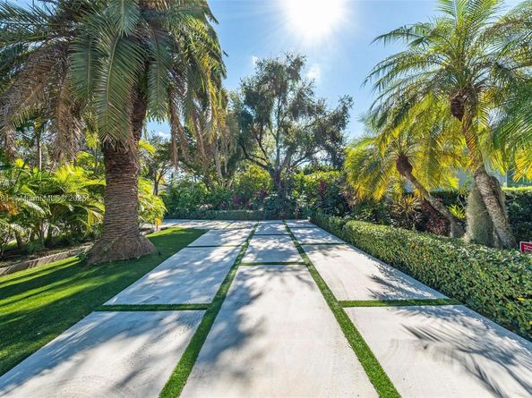 10618 NE 11th ct, Miami Shores FL 33138