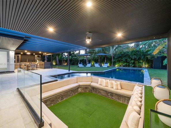 10618 NE 11th ct, Miami Shores FL 33138