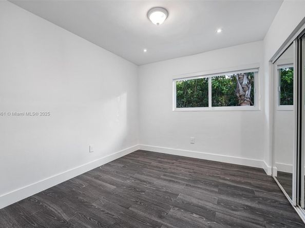 10618 NE 11th ct, Miami Shores FL 33138