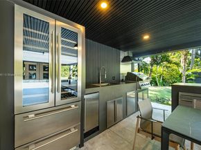 10618 NE 11th ct, Miami Shores FL 33138