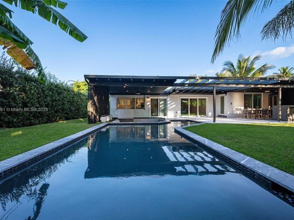 10618 NE 11th ct, Miami Shores FL 33138