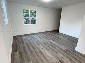 3510 SW 36th Ct, West Park FL 33023