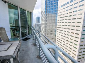 325 S Biscayne Blvd 3918, Miami FL 33131