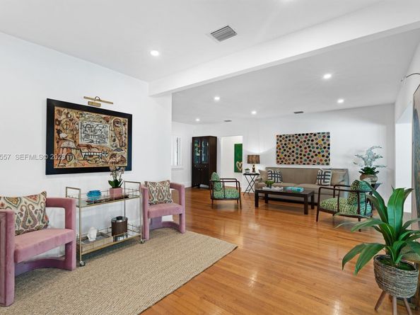 4190 Braganza Ave, Miami FL 33133