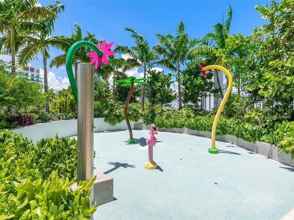 700 NE 24 street 2003, Miami FL 33137