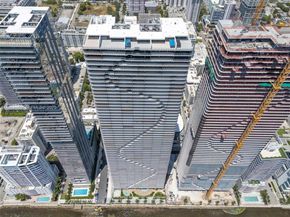 700 NE 24 street 2003, Miami FL 33137