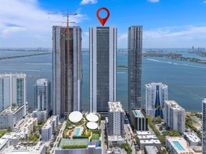 700 NE 24 street 2003, Miami FL 33137
