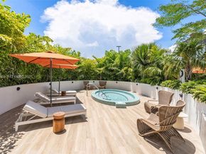 700 NE 24 street 2003, Miami FL 33137