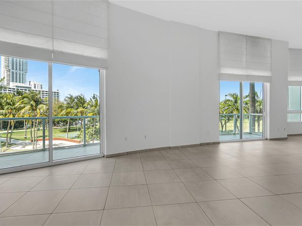 1900 N Bayshore Dr 507, Miami FL 33132