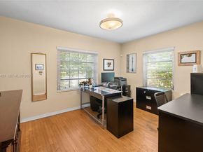 2460 SW 24th St, Miami FL 33145