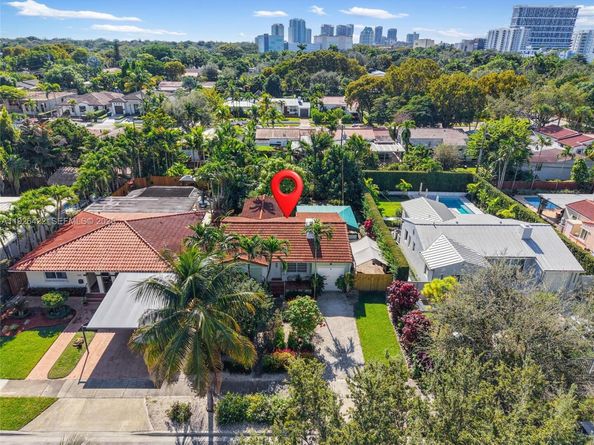 2460 SW 24th St, Miami FL 33145