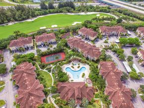 6492 Emerald Dunes Dr 206, West Palm Beach FL 33411