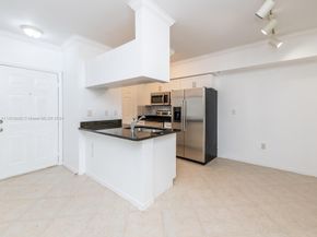 6492 Emerald Dunes Dr 206, West Palm Beach FL 33411