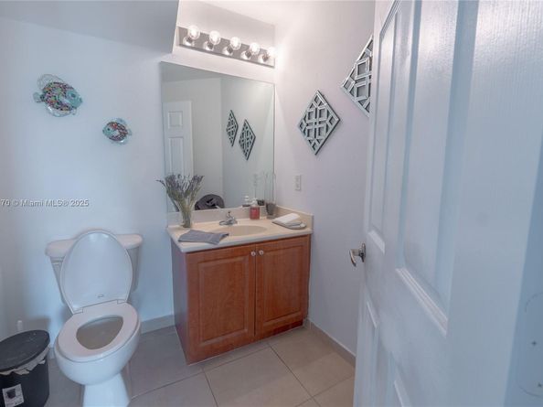 11002 NW 83rd St 213, Doral FL 33178