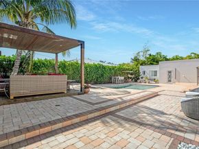 500 94th St, Surfside FL 33154