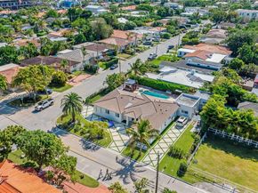 500 94th St, Surfside FL 33154