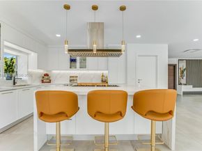 500 94th St, Surfside FL 33154