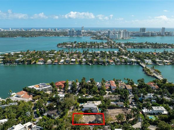 315 W San Marino Dr, Miami Beach FL 33139