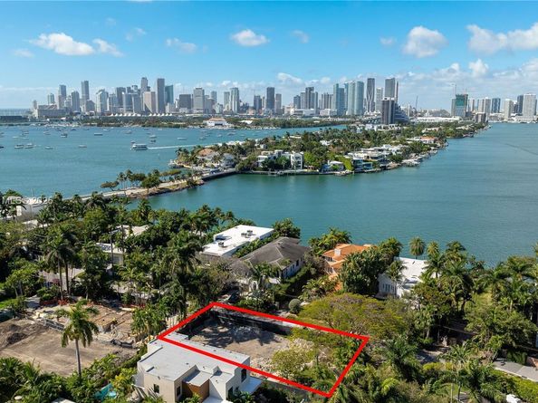 315 W San Marino Dr, Miami Beach FL 33139