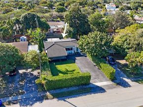1780 NE 173 St, North Miami Beach FL 33162