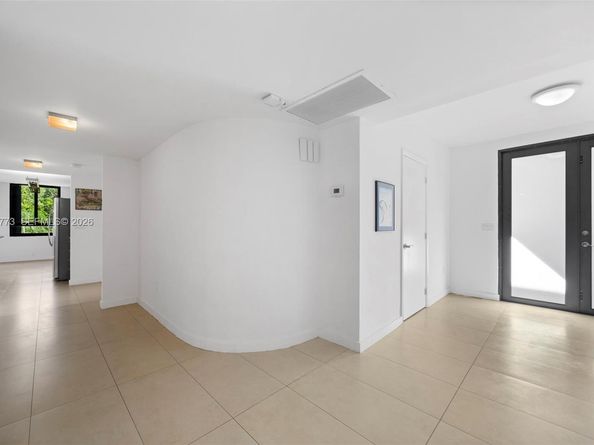 181 Crandon Blvd 301, Key Biscayne FL 33149