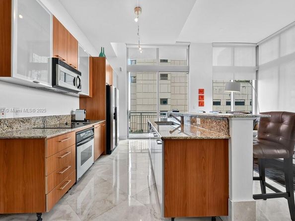 9055 SW 73rd Ct 510, Miami FL 33156