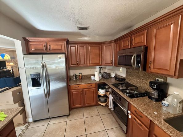 11611 SW 184th St, Miami FL 33157