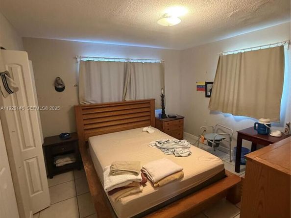 11611 SW 184th St, Miami FL 33157