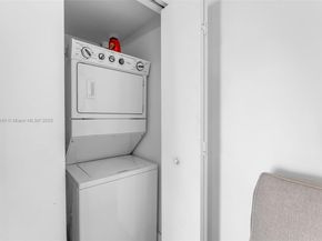 495 Brickell Ave 1022, Miami FL 33131