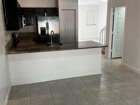 152 SE 37th Ter 152, Homestead FL 33033