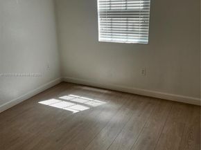 152 SE 37th Ter 152, Homestead FL 33033